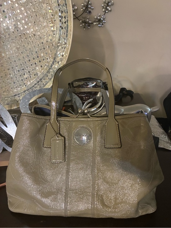 Coach Handbags - Coach Kiss-lock Patent Leather Tote, khaki Green